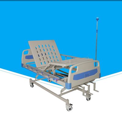 500 - 780 mm Przenośne łóżko szpitalne, składane, ręcznie regulowane łóżko ze statywem IV